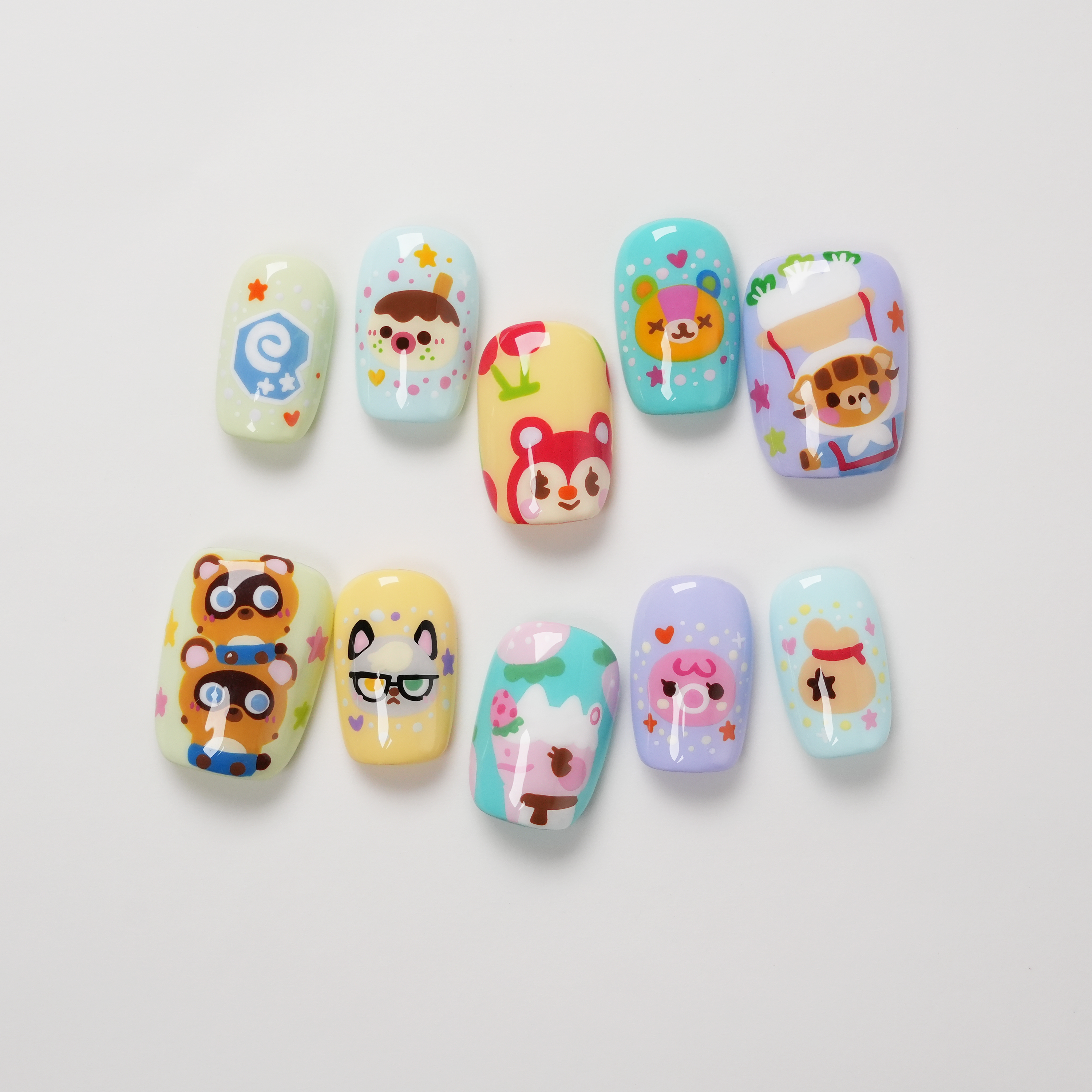 Cute Animal Game Hand-painted Press-on Nails