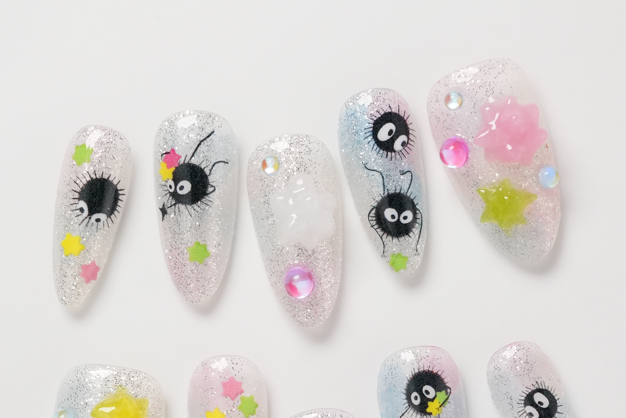 Studio Ghibli Spirited Away Soot Sprites Susuwatari Meal Time Press-on Nails